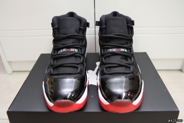 ［開箱］72連勝 Air Jordan XI Bred !!!!!!!