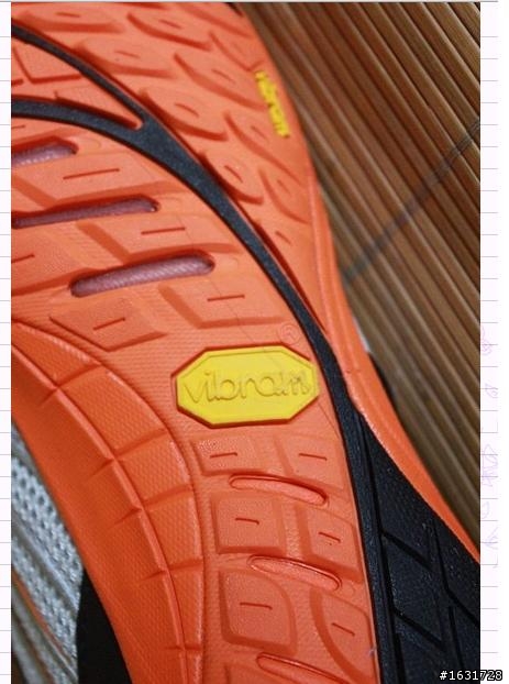 MERRELL TRAIL GLOVE 赤足跑鞋 測試報告