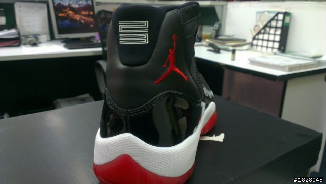 [開箱] Air Jordan 11 Retro "Bred" 黑紅配色