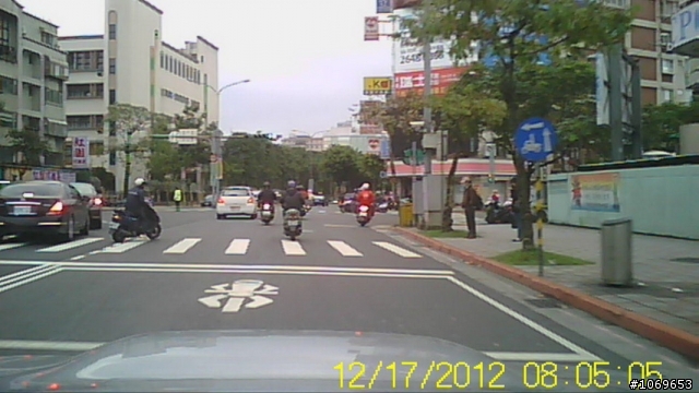 今早差點出人命,騎乘機車可真要小心點
