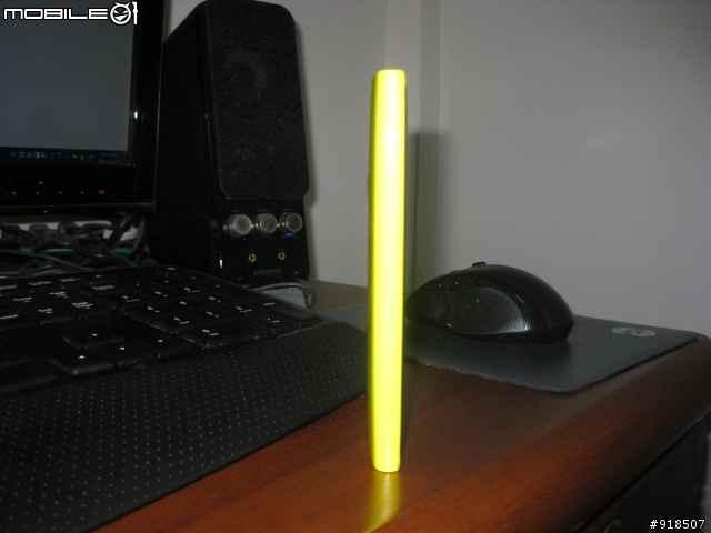 LUMIA 920黃色開箱獻曝