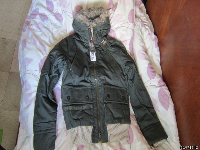 "簡易開箱" Superdry Alpine Bomber {附實穿}