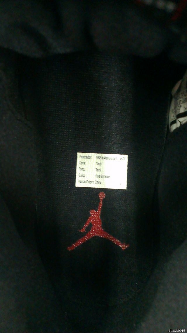 [開箱] Air Jordan 11 Retro "Bred" 黑紅配色