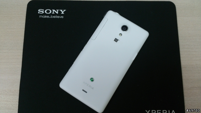 XPERIA T悄悄的上市!!!簡易開箱一下!!!