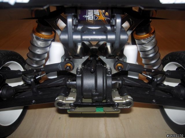1/8 Team Durango DEX408 Buggy