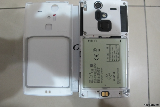 日本Fujitsu F-04E首發!