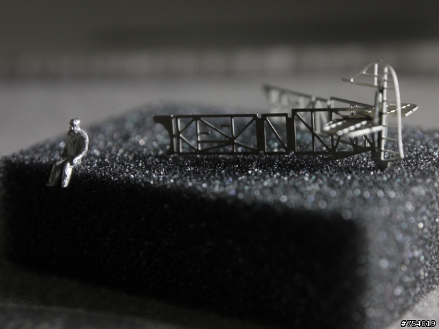 【撿到寶】 DERO BASE  Gee Bee R-1 & BENDIX Pylon   1:160 骨感金屬飛機模型
