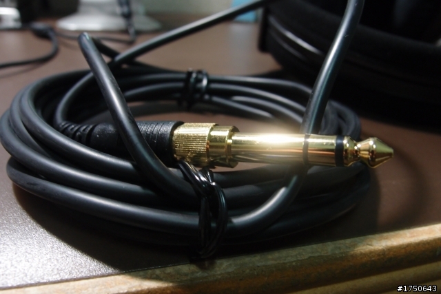 [開箱] 遲來的 Beyerdynamic T90