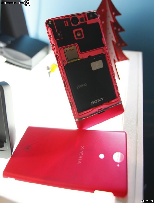 [心得]Sony Xperia V/VC 「隨時隨地 水心所欲」 美背防水一把抓