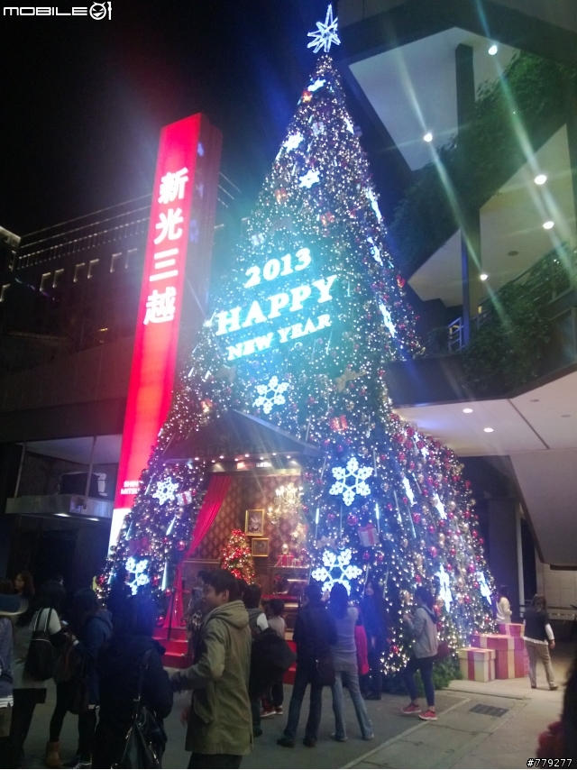 Lumia 920 之 ～ 繁華夜街景＋日間夜間錄影實拍...