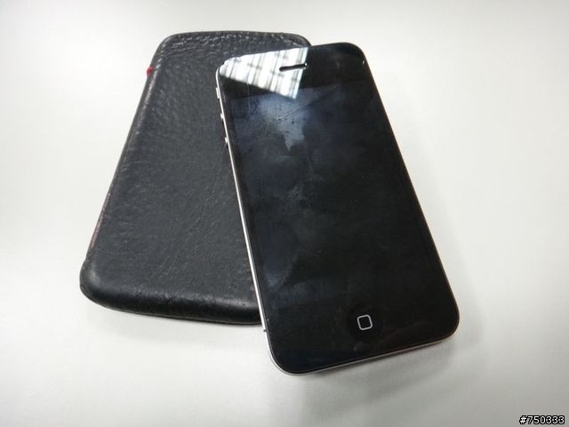 我的三代iPhone之旅與i5小傷與超值的i5透明背蓋推薦!![圖多]