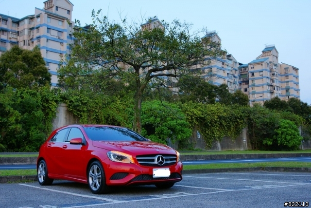 沒箱可拆的開箱~~M-BENZ A200 CDI