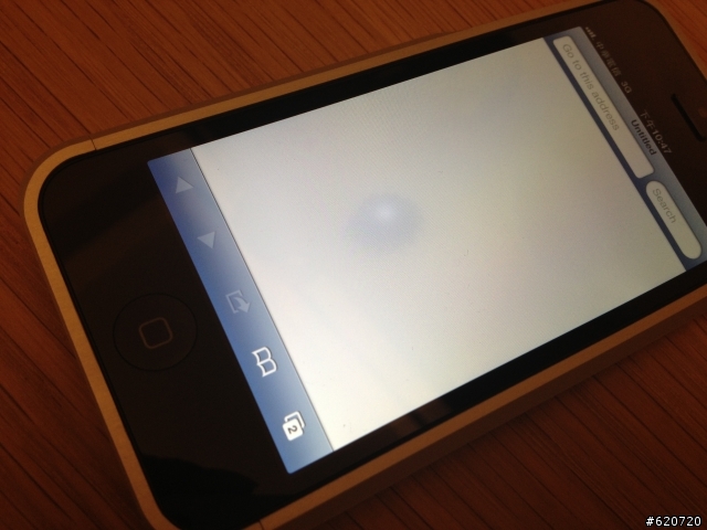螢幕長水泡的iPhone 5