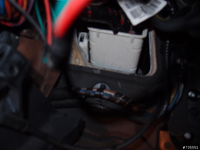 02年 corsa C 1.2  方向盤下滲水問題