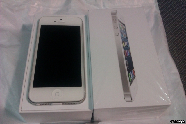 黑色Iphone5不是很建議包膜疑似會掉色?