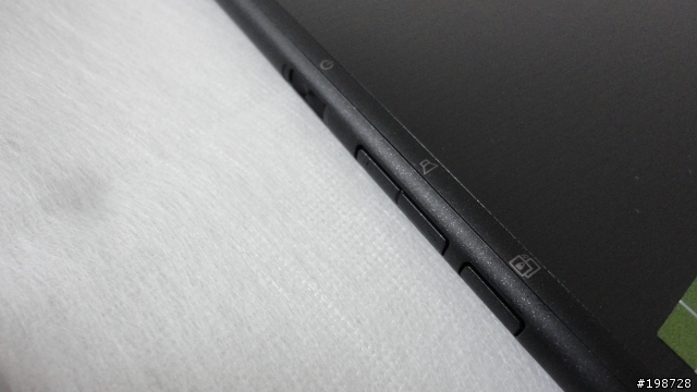 FUJITSU Win8 平板......ARROWS Tab Wi-Fi WQ１/J