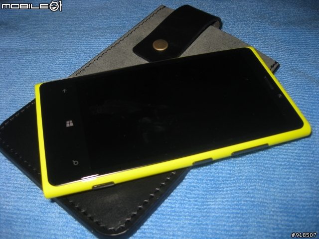 LUMIA 920黃色開箱獻曝