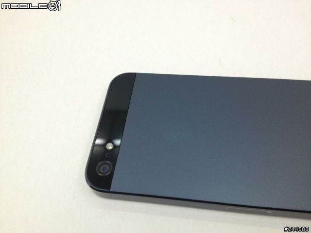 我也拿到IPHONE 5了 包膜後美機分享