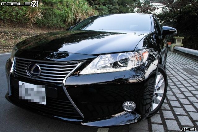 [開箱] LEXUS ES300h 豪華版 星耀黑 圖多慎入