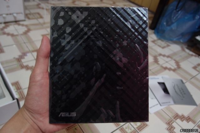 [開箱文] ASUS RT-N56U Gigabit 路由器