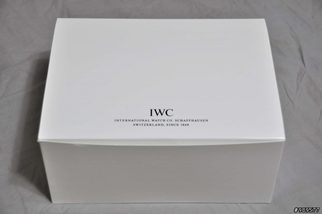 [開箱]抵擋不住的柳葉針,IWC yacht club 白面!