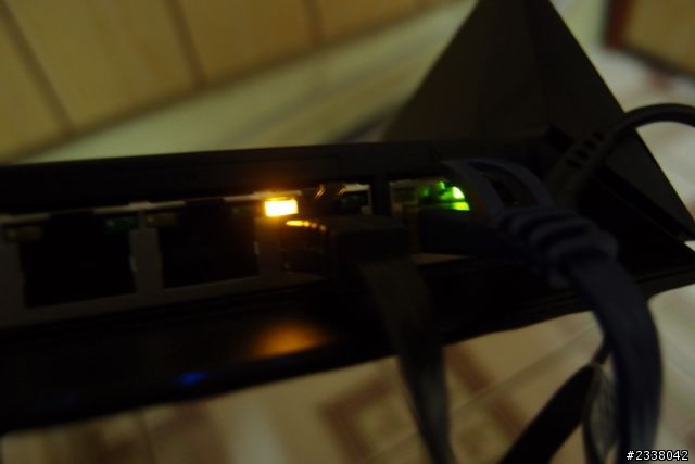 [開箱文] ASUS RT-N56U Gigabit 路由器