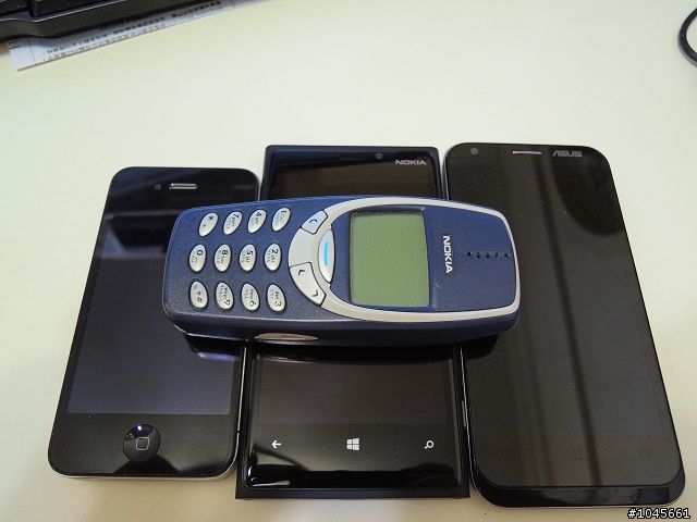 [簡單開箱] Nokia Lumia 920 消光黑