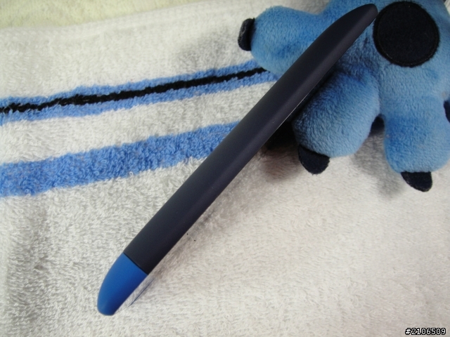 [開箱+疊疊樂]Windows Phone 8S海軍藍 by HTC
