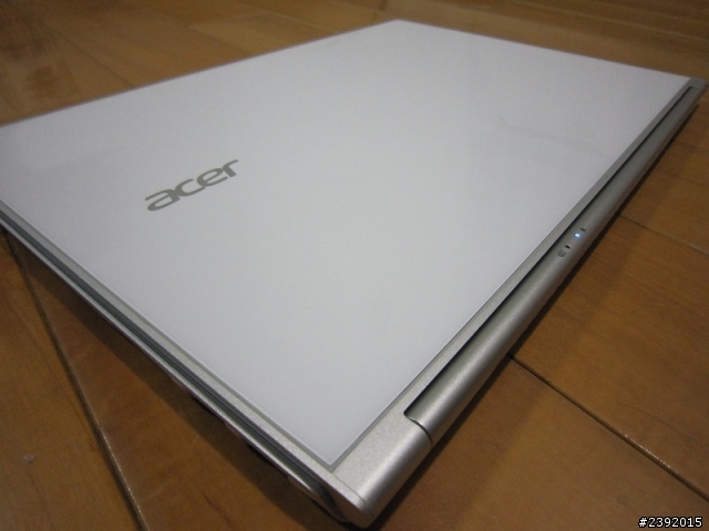 ACER S7 (i5 256G SSD) 使用心得、價格與實機照