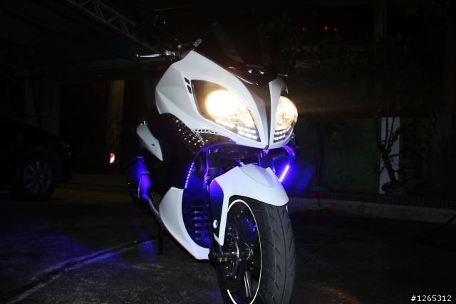 XCITING 400i