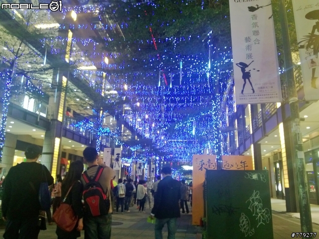 Lumia 920 之 ～ 繁華夜街景＋日間夜間錄影實拍...