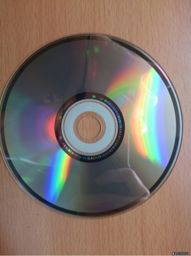 這是....防拷CD?