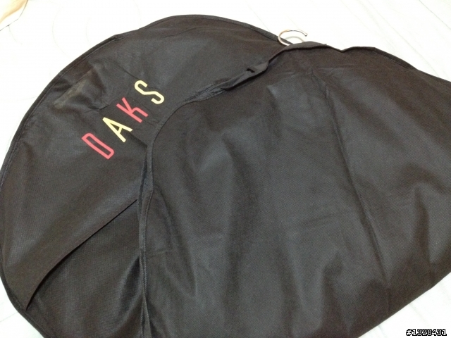 【開箱】DAKS 小羊皮大衣