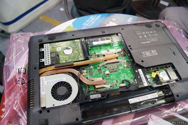 超值筆電MSI CX70 i7-3630QM GT645M顯卡 16GB ram 加裝128GB鎂光M4 SSD，還有1TB硬碟（改裝）