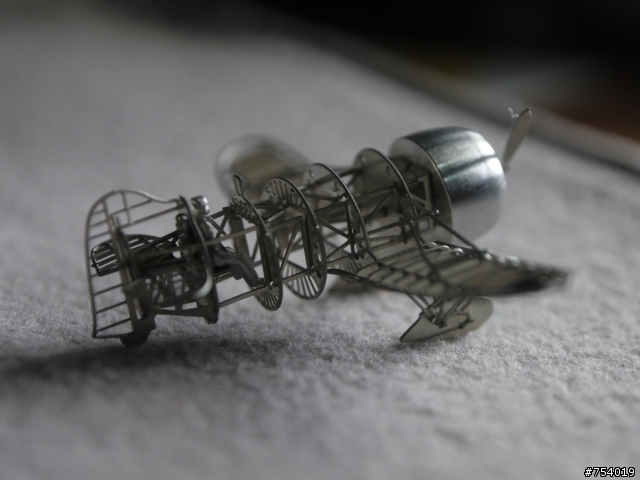 【撿到寶】 DERO BASE  Gee Bee R-1 & BENDIX Pylon   1:160 骨感金屬飛機模型