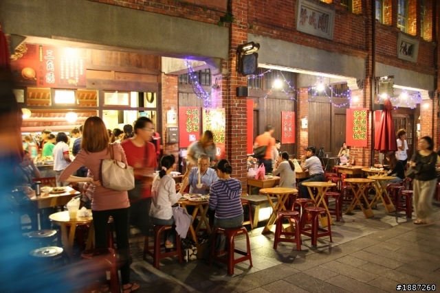 三峽老街夜市夜拍巡禮~~圖多