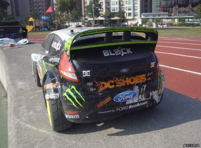 HPI WR8 Ken Block Rally Car 拉力越野車
