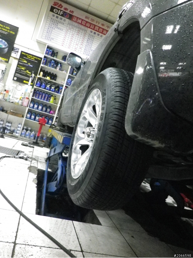 SUZUKI GRAND VITARA JP換新鞋開箱!!