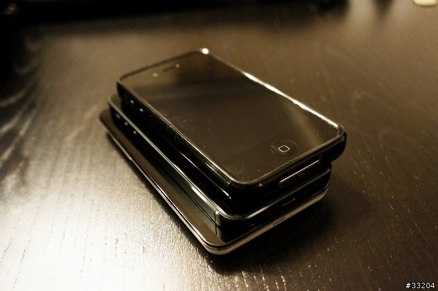 『開箱』 01首發！號稱全球最窄3.15mm邊框 魅族MEIZU MX2 與落漆的iPhone5 Black （更新了）