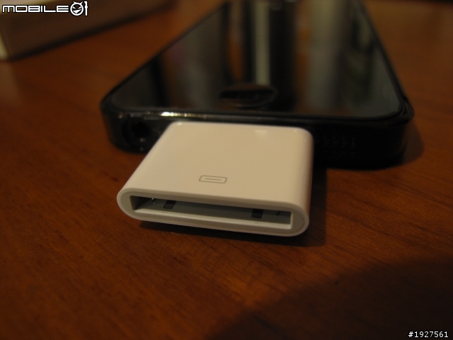 Lightning to 30-pin adapter 小小開箱+ Pin太短...