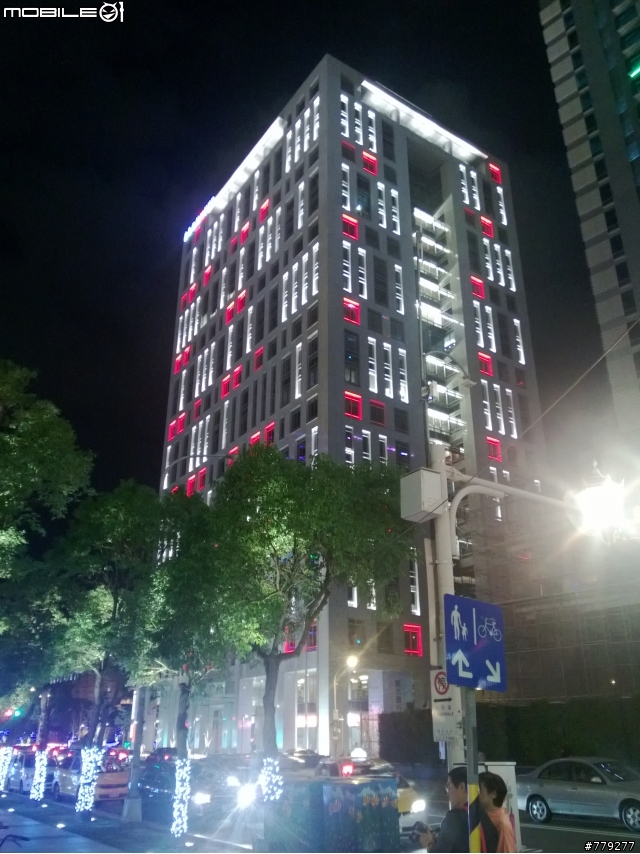 Lumia 920 之 ～ 繁華夜街景＋日間夜間錄影實拍...