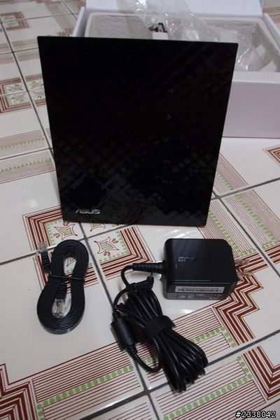 [開箱文] ASUS RT-N56U Gigabit 路由器