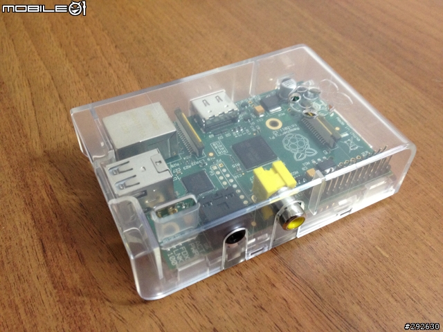 Raspberry Pi Model B 512MB 開箱、安裝與應用