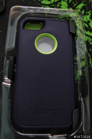 [開箱] OtterBox Defender Series Cases for I5