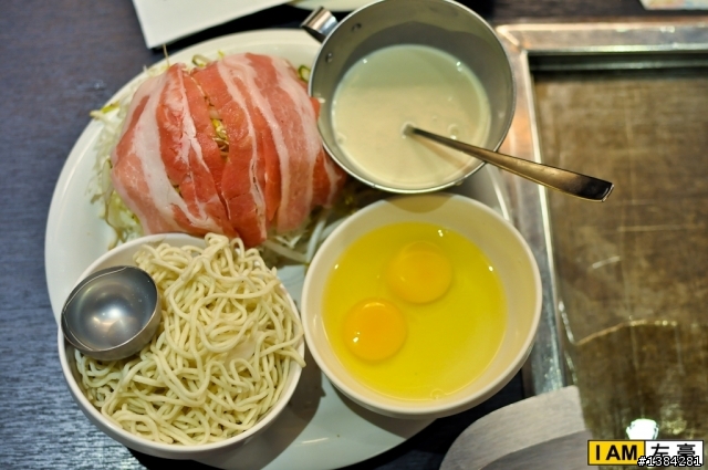 [食記] TEN屋 。 鐵板居食酒屋 (夢時代)