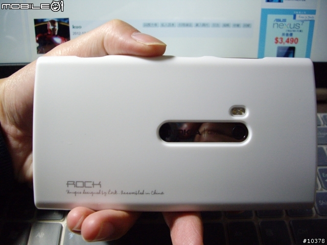 港版白色lumia 920 +充電板+行動電源簡單開箱