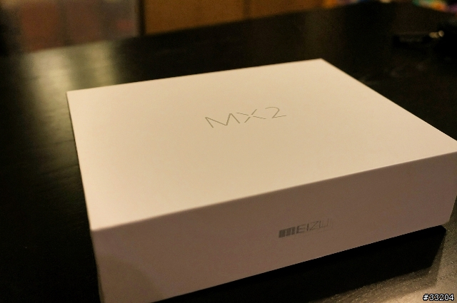 『開箱』 01首發！號稱全球最窄3.15mm邊框 魅族MEIZU MX2 與落漆的iPhone5 Black （更新了）