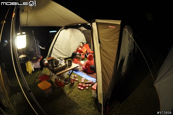 [裝備分享] Coleman氣候達人隧道式網屋  Coleman Tunnel screen Tarp