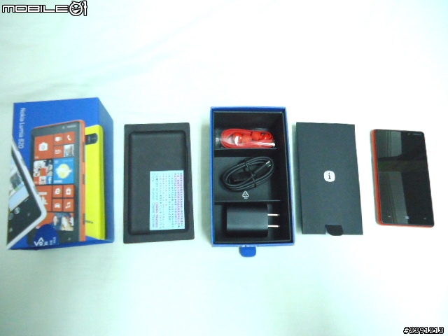 【開箱】Lumia 820(紅色)簡單分享文 ！