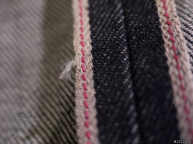 [分享] Naked & Famous WeirdGuy Denim - Dirty Fade